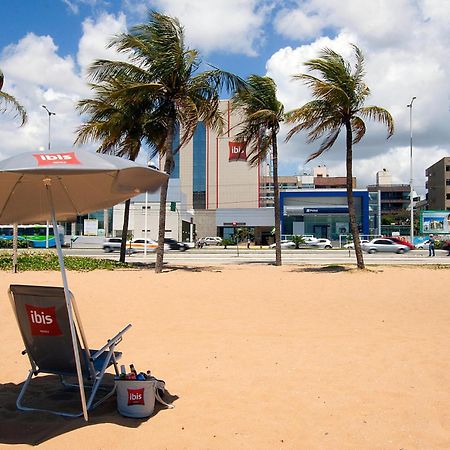 Ibis Vitoria Praia De Camburi Kültér fotó