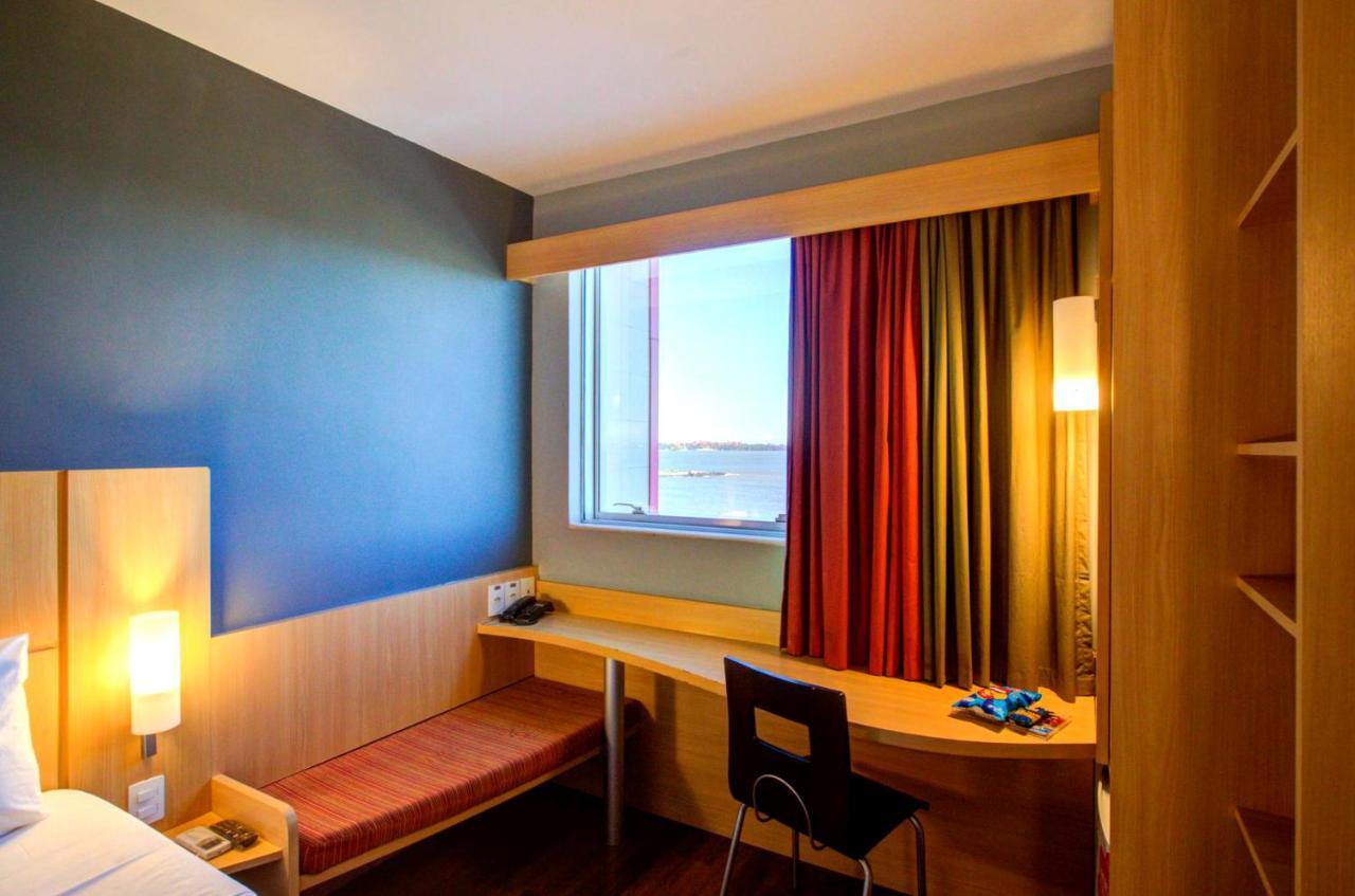 Ibis Vitoria Praia De Camburi Kültér fotó