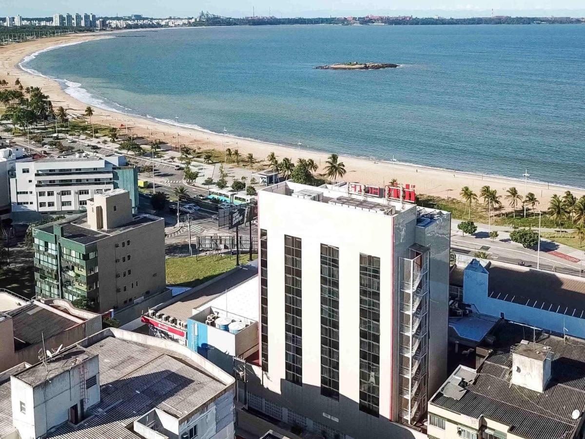 Ibis Vitoria Praia De Camburi Kültér fotó