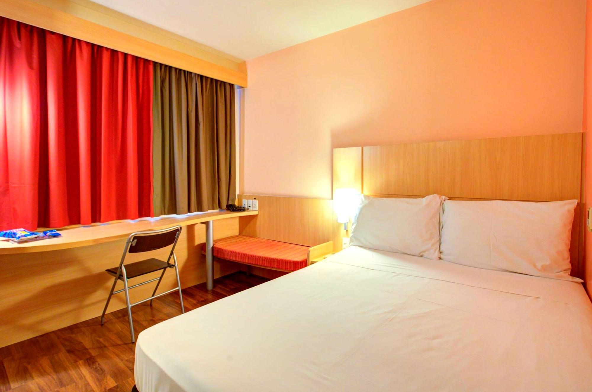 Ibis Vitoria Praia De Camburi Kültér fotó