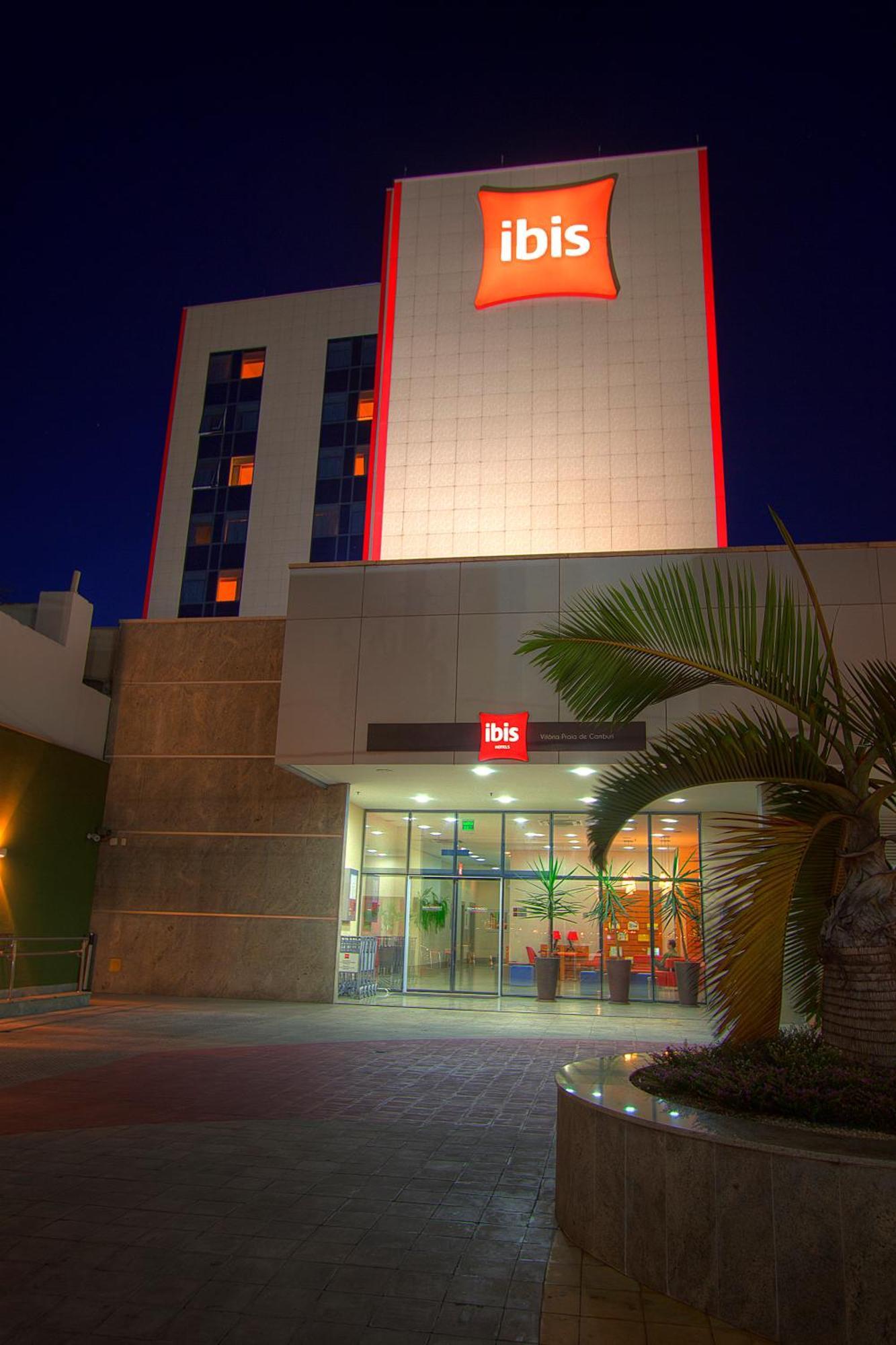 Ibis Vitoria Praia De Camburi Kültér fotó